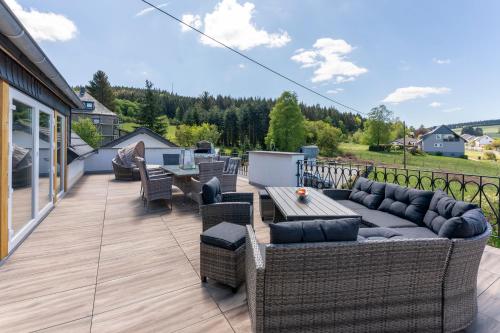 Altes Forsthaus - Ferienwohnung im Obergeschoss in Ormont, Deutschland