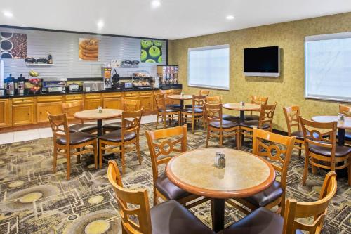 La Quinta Inn & Suites by Wyndham Fort Smith in Fort Smith