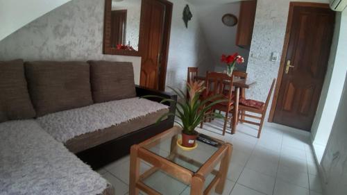 Apartment with Balcony image 10