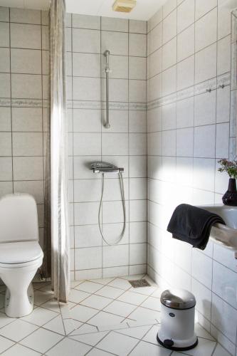 Camera doppia, bagno in comune