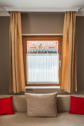 MeDoRa Park - Bagolyvár Apartmanház - main image