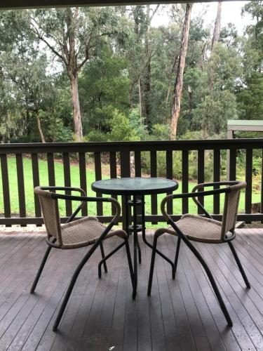 Emerald Creek Cottages in Emerald