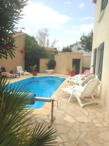 Villa de 4 chambres avec piscine privee jardin clos et wifi a Vias a 3 km de la plage - Location, gîte - Vias