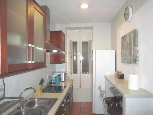 Main Central Station Apartment 4