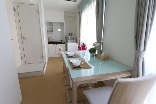 Apartment image 2