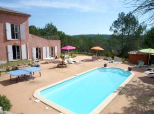 . Villa de 3 chambres avec piscine privee jardin amenage et wifi a Les Arcs
