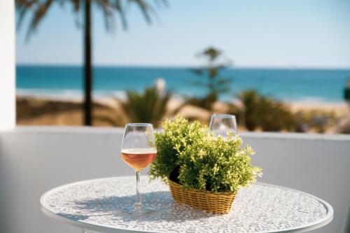 Hotel Avenida Playa - image 4