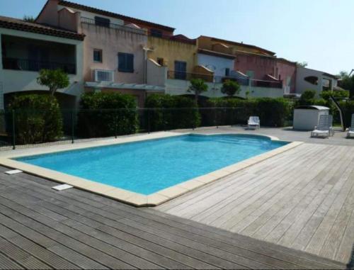 Maison de 2 chambres avec piscine partagee terrasse et wifi a Cogolin - Location saisonnière - Cogolin
