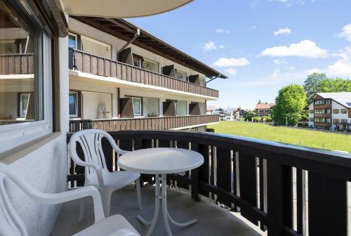 Apartment with Balcony