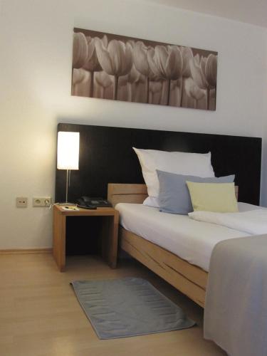 1 twin bed
