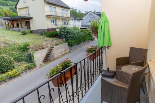 Balkons/terase, Ferienwohnungen Schorn in Burg (Mosel)