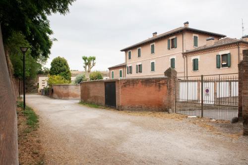 Charming Flat in centro a Ferrara con posto auto