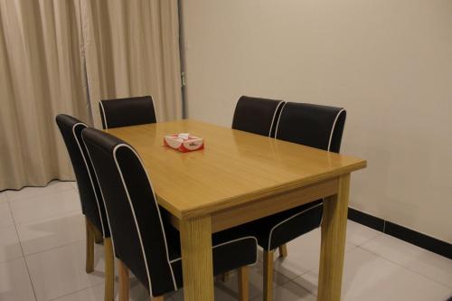 Asian Tower photo 3