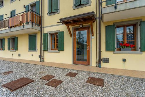 LEISURE & BUSINESS (Tempo libero & Business) - image 6