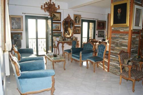 Seafront Maisonette in Kardamyli Seafront Maisonette in Kardamyli