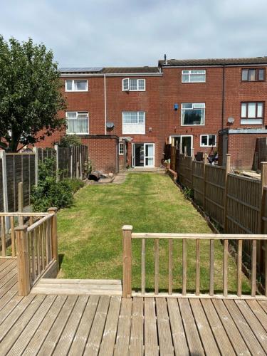 Steen Homes Uk - 4 Bedrooms - 10 Persons - Professional-contractor Accommodation - Short Or Long, , West Midlands