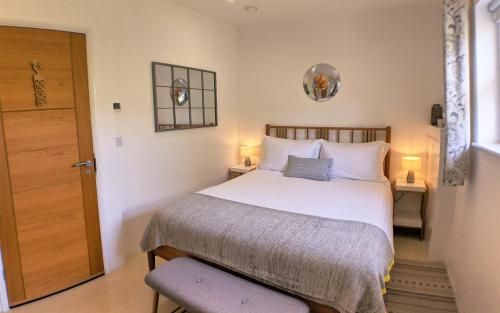 Meadow Cottage Bed & Breakfast - image 12