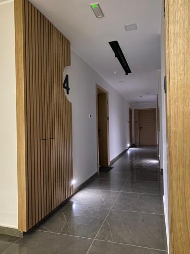 Apartment image 4
