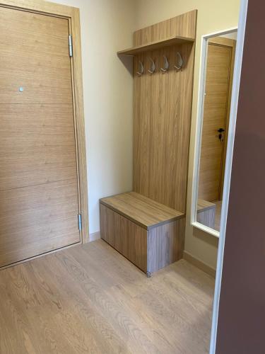 Apartment image 5