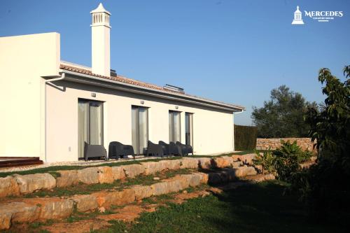 Mercedes Country House - image 8