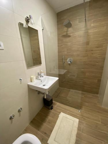 Apartment image 4