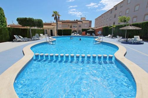  Bungalow Torrevieja 4338, Pension in Torrevieja bei La Marquesa