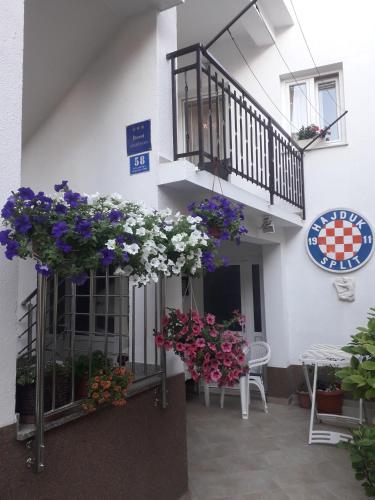  Apartments Šime, Pension in Trogir