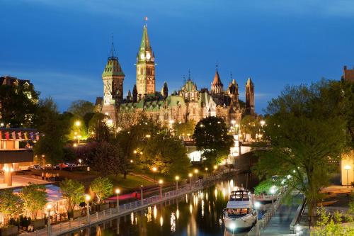 Les Suites Hotel, Ottawa