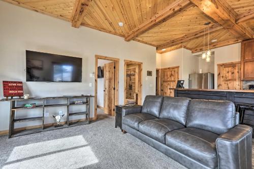 Modern Main Street Apt with Easy Outdoor Access! - image 4