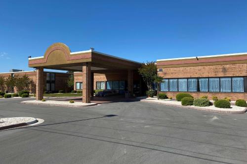 Days Inn by Wyndham Havelock - image 4