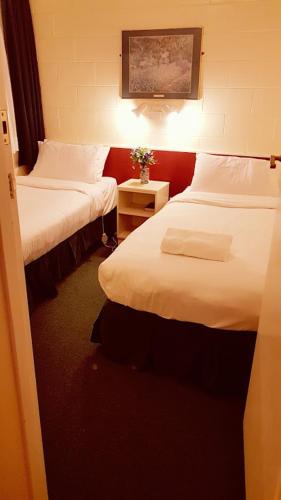Rainbow Point Motel