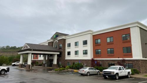 Holiday Inn Express Hotel & Suites Weston