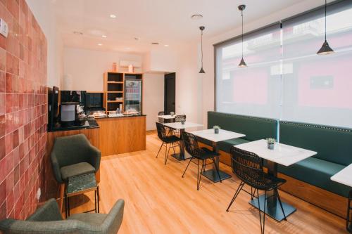 Beach Hotel Alfredo - image 13