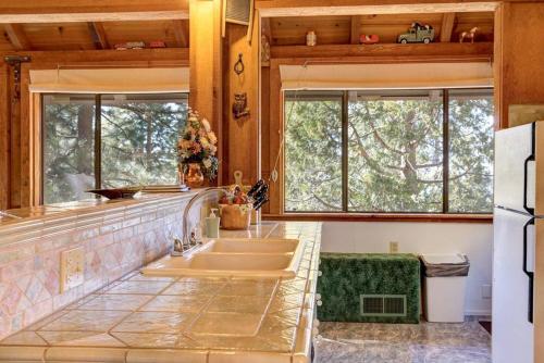 Timberlodge Cabin- Inside Yosemite National Park - image 8