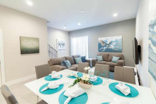 3 BR 3 BA Deluxe Villa 5min to Disneyworld - image 4
