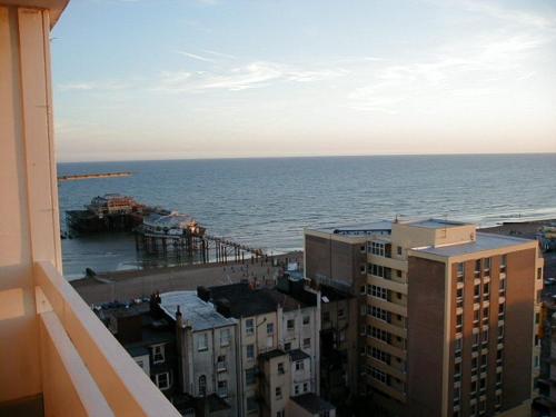 The Sunset Apartment, Metropole Court Brighton, , West Sussex