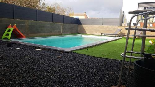 Villa with 5 bedrooms in Portiragnes with wonderful city view private pool furnished terrace