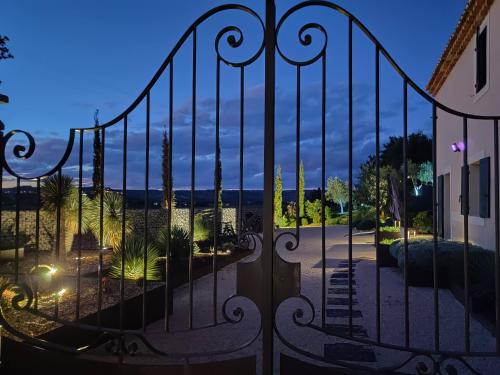 Maison Sadina - Chambre d'hôtes - Séguret