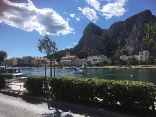  Sabina Apartments in Omiš