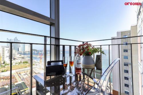 Balcony/terrace, Gwangalli Hotel Ocean View near Igidae Park