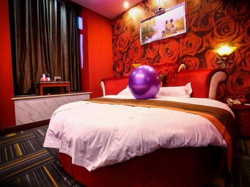 . JUN Hotels Luohe Yuanhui District Renmin Road Railway Station