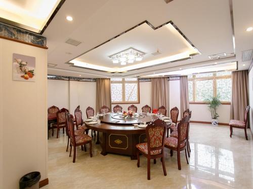 JUN Hotels Yingtan Guixi Chengnan Bus Station