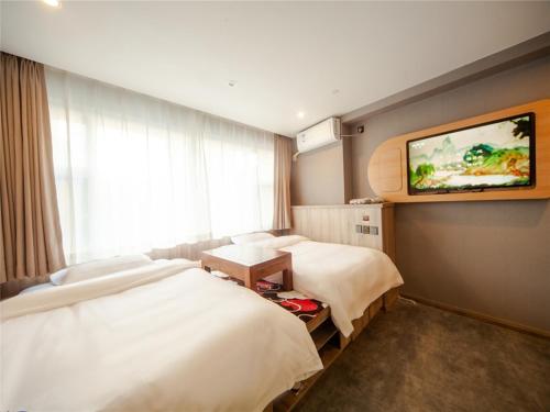 JUN Hotels Tianjin Railway Station Jinwan Square