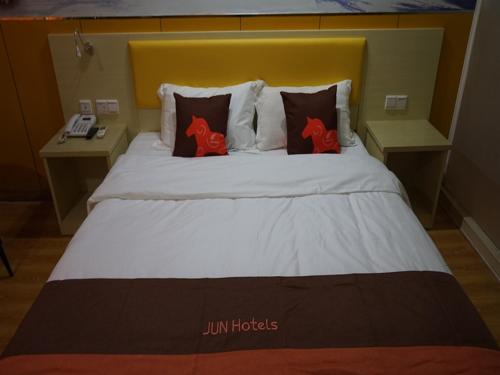 JUN Hotels Jinan Tianqiao District Railway Station Square