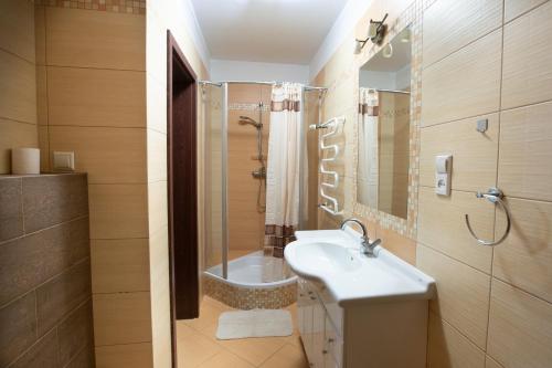 Triple Room with Private External Bathroom