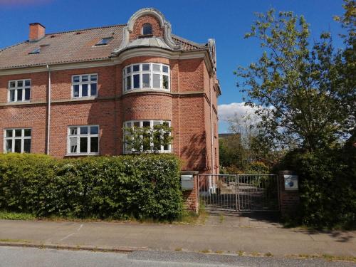  Cozy Villa-Apartment - Close to Aalborg center - Free citybikes and parking in Aalborg
