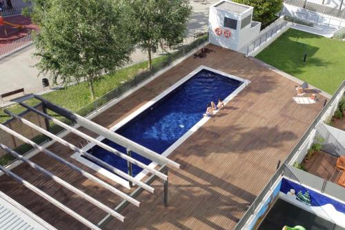 1217 - POOL AND BEACH NICE APARTMENT II, Barcelona