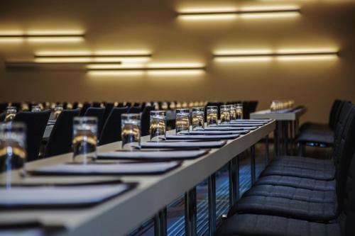 Steigenberger Airport Hotel Berlin - image 4
