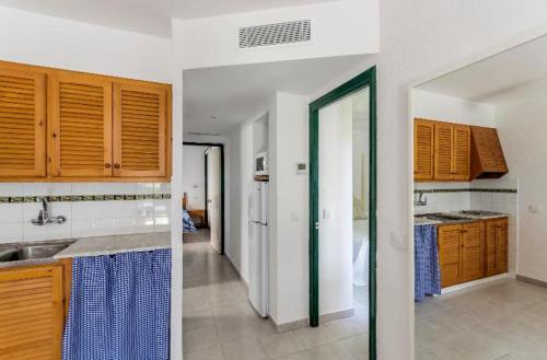 Apartamentos Las Brisas I & II - image 9