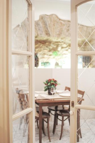 ห้องอาหาร, Fonda Mitja in ทอร์โรเอลลาเดอมอนทกรี